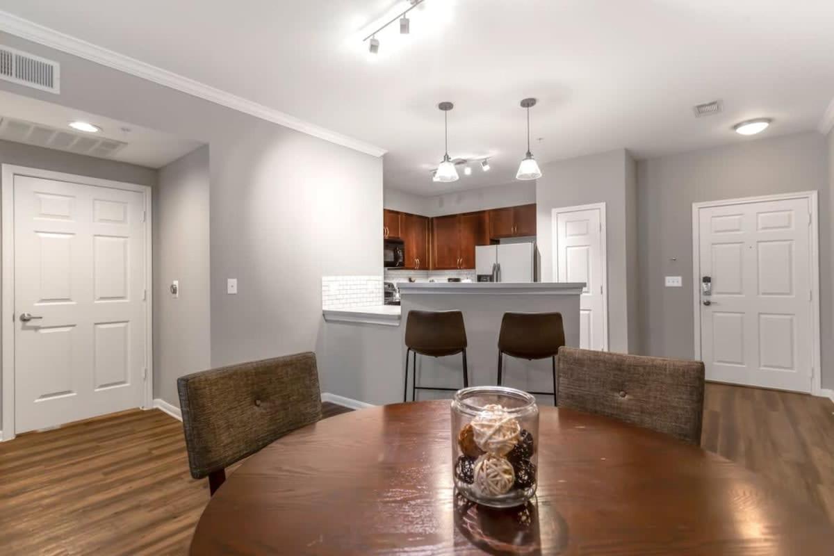 Charming 1Bd In Trendy West End Neighborhood Apartment Dallas Bagian luar foto
